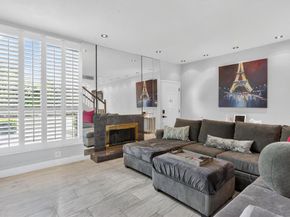 7175  Fair Oaks Avenue  55, Dallas Texas 75231