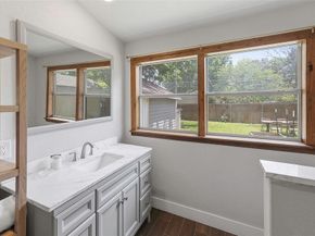 3821  El Campo Avenue , Fort Worth Texas 76107