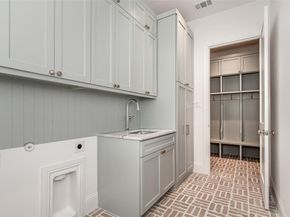 9624  Bellewood Drive , Dallas Texas 75238