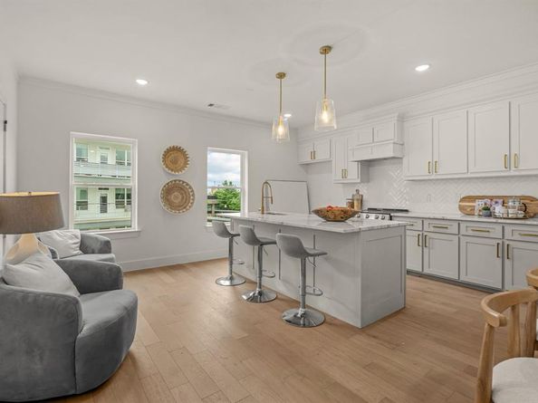 2727  Azalea Park Circle , Fort Worth Texas 76107