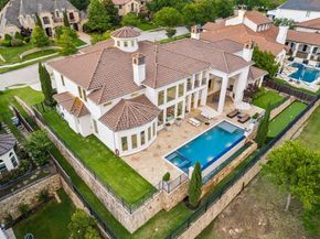 1013  Excalibur Boulevard , Lewisville Texas 75056