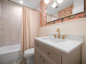 11207  Sinclair Avenue , Dallas Texas 75218