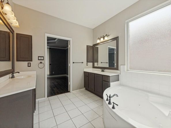 918  Midnight Pass , Rockwall Texas 75087