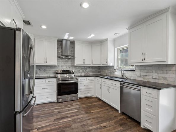 7837  Gaston Avenue , Fort Worth Texas 76116