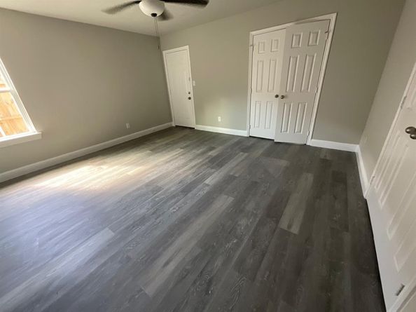 3167  Stag Road , Dallas Texas 75241