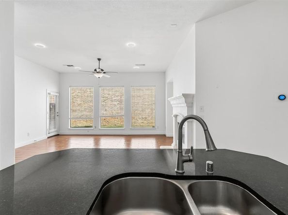 722  Arbol  , Irving Texas 75039