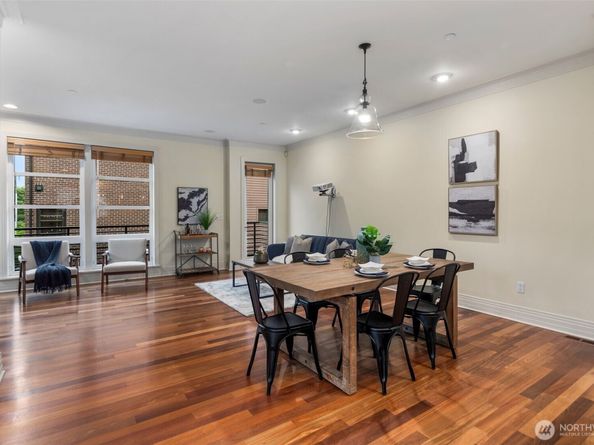 3201 W Lynn Street, Seattle WA 98199