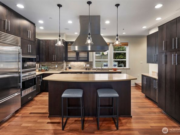3201 W Lynn Street, Seattle WA 98199