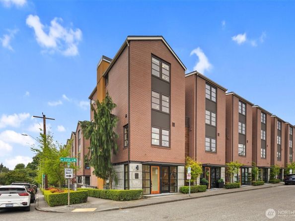 3201 W Lynn Street, Seattle WA 98199
