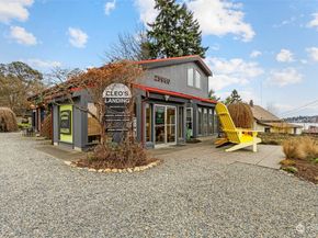 25960 Central Avenue NE, Kingston WA 98346