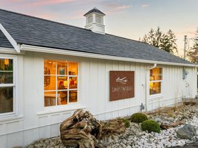 25960 Central Avenue NE, Kingston WA 98346