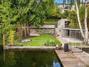 3206 Portage Bay Place E, Seattle WA 98102