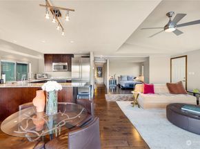 3206 Portage Bay Place E, Seattle WA 98102