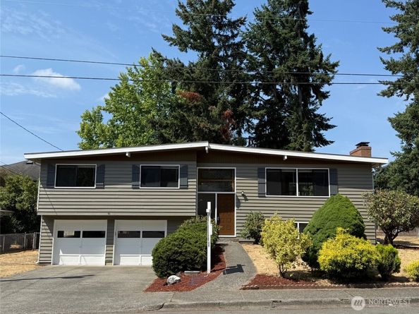1809 Blaine Avenue NE, Renton WA 98056