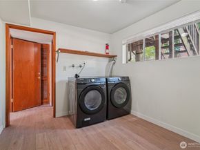 1809 Blaine Avenue NE, Renton WA 98056