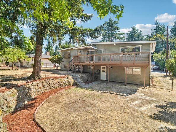 1809 Blaine Avenue NE, Renton WA 98056
