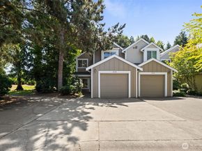 15829 NE 90th Way, Redmond WA 98052