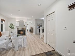15829 NE 90th Way, Redmond WA 98052