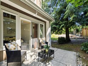 15829 NE 90th Way, Redmond WA 98052