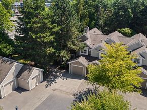 15829 NE 90th Way, Redmond WA 98052