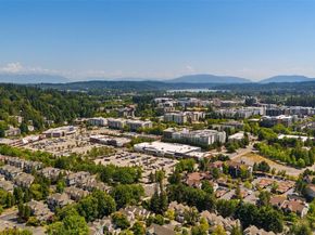 15829 NE 90th Way, Redmond WA 98052