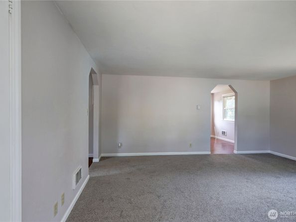 4627 S 125th Street, Tukwila WA 98178