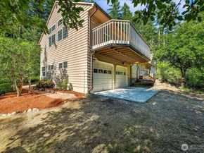 13420 252nd Avenue SE, Issaquah WA 98027