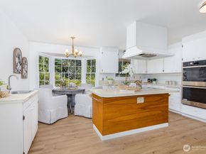 13420 252nd Avenue SE, Issaquah WA 98027