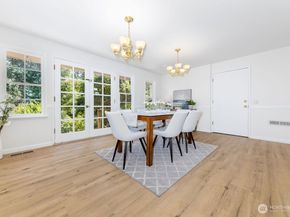 13420 252nd Avenue SE, Issaquah WA 98027