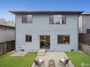 18405 15th Avenue W, Lynnwood WA 98037