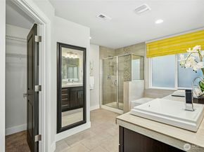18405 15th Avenue W, Lynnwood WA 98037