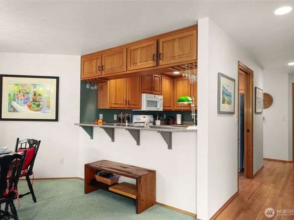 603 7th Avenue N A301, Edmonds WA 98020