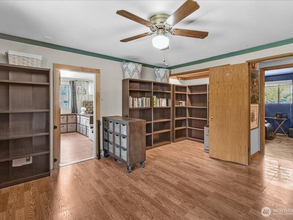7801 NE 133rd Place, Kirkland WA 98034
