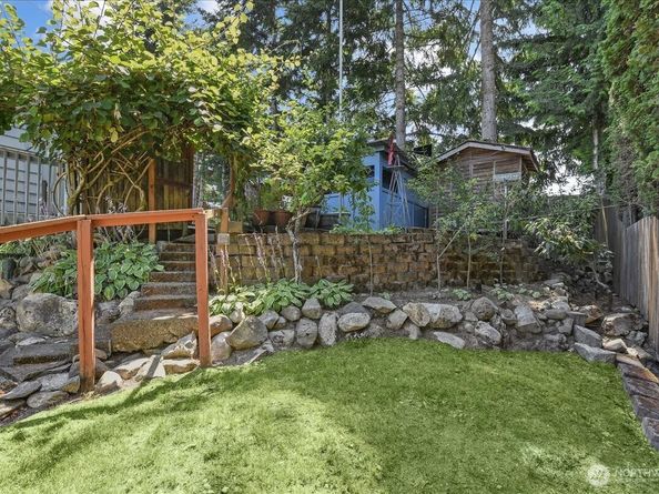 7801 NE 133rd Place, Kirkland WA 98034