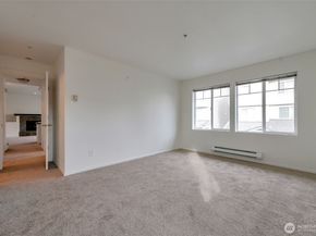 4035 S 212th Court C, SeaTac WA 98198