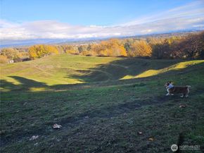 4035 S 212th Court C, SeaTac WA 98198