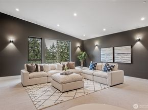 2423 129th Avenue SE, Bellevue WA 98005