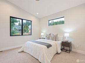 2423 129th Avenue SE, Bellevue WA 98005