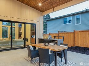 2423 129th Avenue SE, Bellevue WA 98005