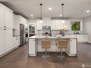 9934 NE 162nd Street, Bothell WA 98011