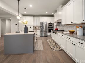 9934 NE 162nd Street, Bothell WA 98011