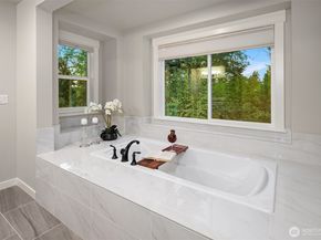 9934 NE 162nd Street, Bothell WA 98011