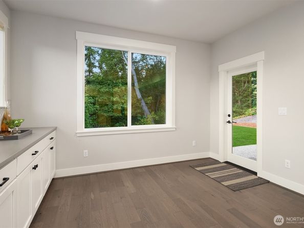 9934 NE 162nd Street, Bothell WA 98011