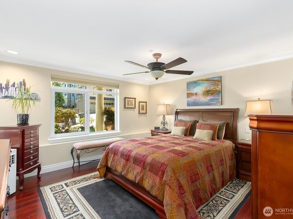 2100 Thorndyke Avenue W 101, Seattle WA 98199