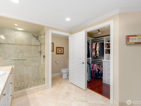 2100 Thorndyke Avenue W 101, Seattle WA 98199