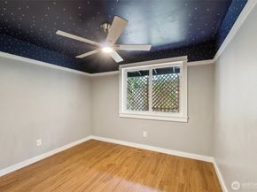 26308 42nd Avenue S, Kent WA 98032