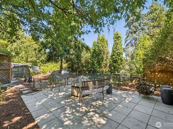 26308 42nd Avenue S, Kent WA 98032