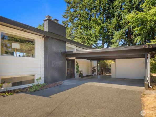 422 S 168th Street, Burien WA 98148