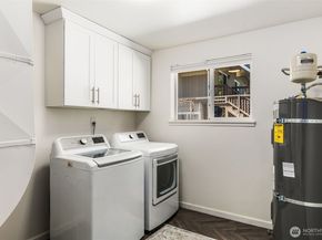 422 S 168th Street, Burien WA 98148