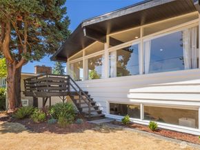 422 S 168th Street, Burien WA 98148